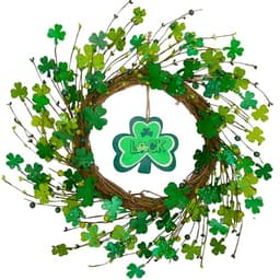 VGIA St Patrick's Day shamrock wreath, 20 in, wooden sign