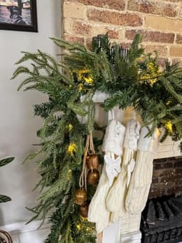 Pre-lit garland, 9 ft, 50 LED, battery with timer